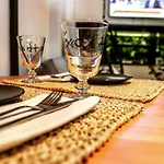 Elegant Loft Skg