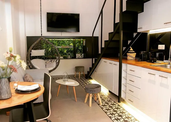 Elegant Loft Skg
